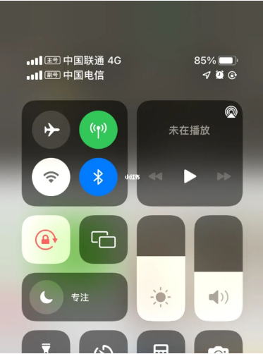 织金苹果手机维修分享iPhone双卡信号解决办法 